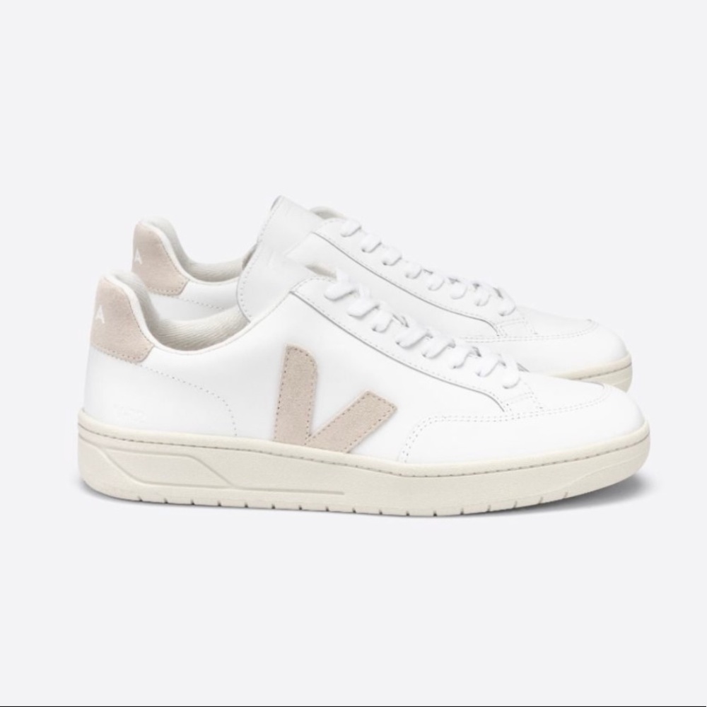 Veja V-12 Leather White Sable Size 39 UK, Size 8 US - Picture 2 of 11